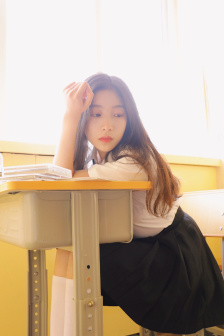 维荣的妻子
